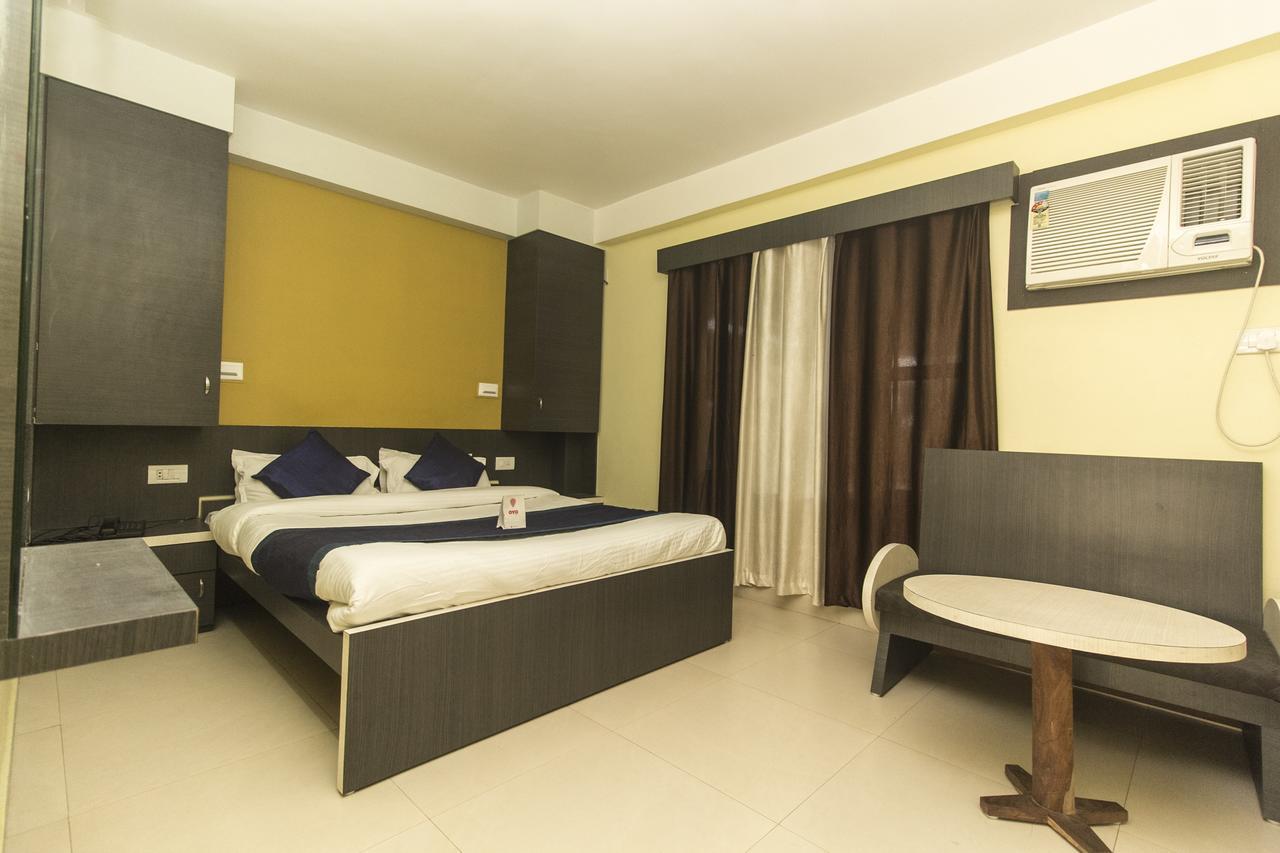 سيليجوري Hotel Jagat المظهر الخارجي الصورة