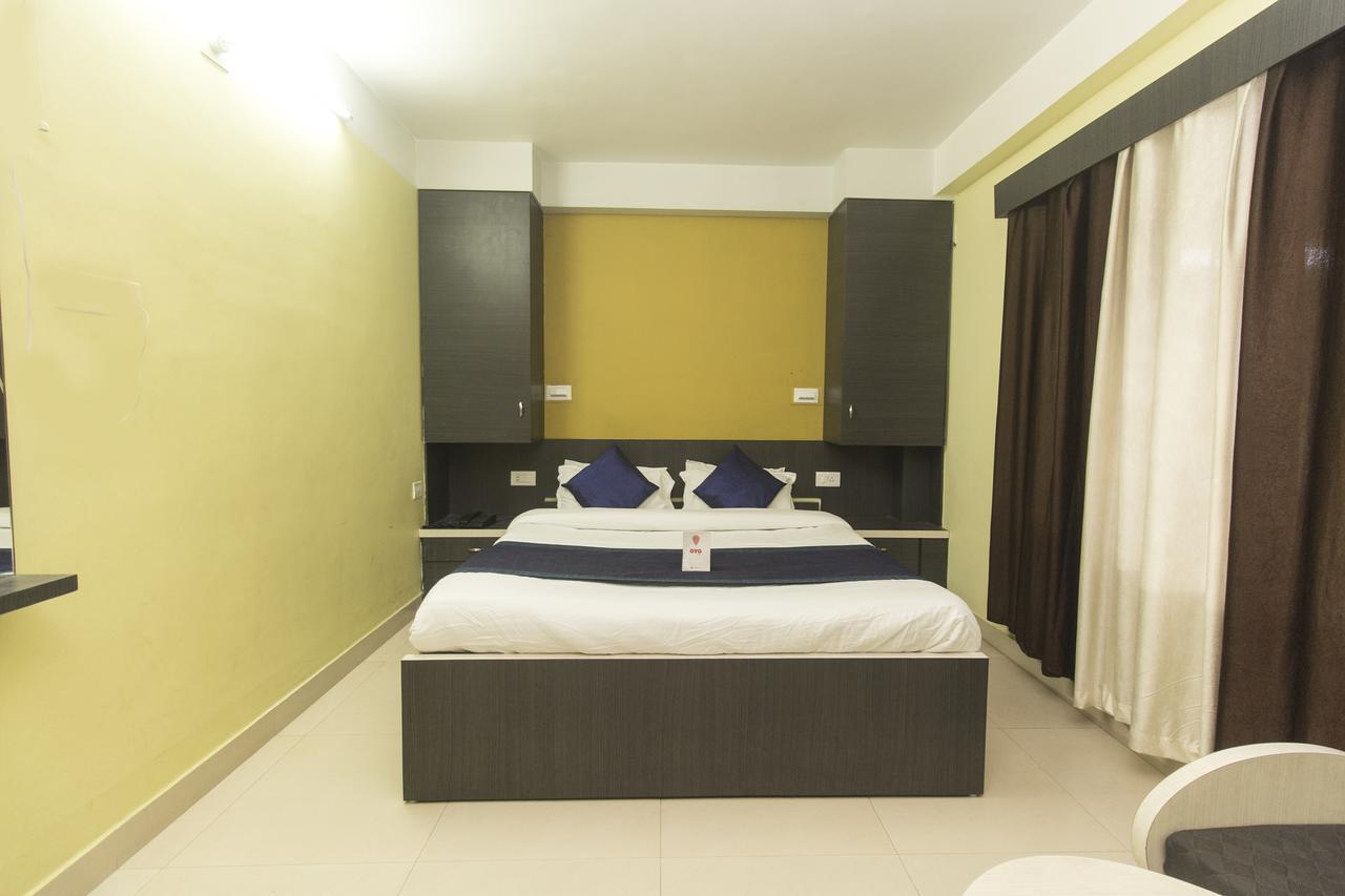 سيليجوري Hotel Jagat المظهر الخارجي الصورة