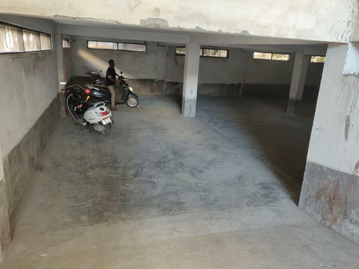 سيليجوري Hotel Jagat المظهر الخارجي الصورة